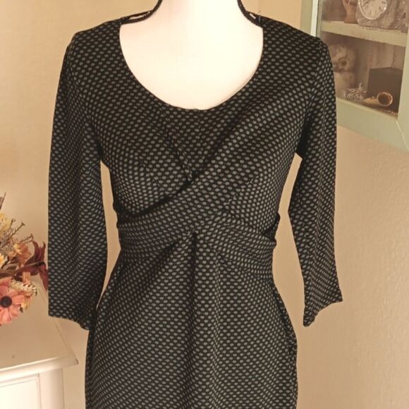 Chadwicks Textured Sheath Dress - Picture 2 of 9